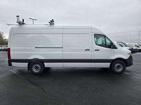 New 2025 Mercedes-Benz Sprinter 2500 image 7