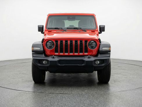 Used 2025 Jeep Wrangler Unlimited Sport AWD/4WD image 2