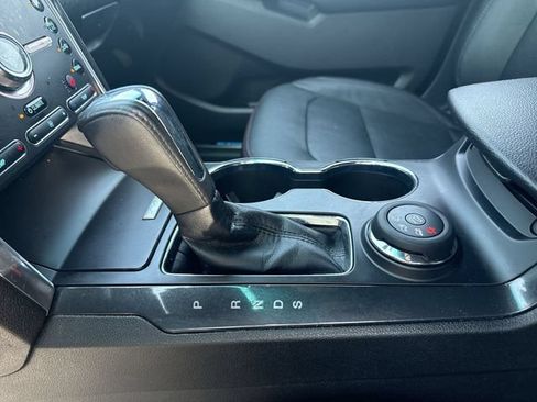 Used 2018 Ford Explorer Sport w/ Ford Safe & Smart Package AWD/4WD image 20