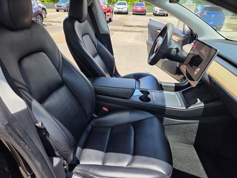Used 2023 Tesla Model 3 Standard Range RWD image 22