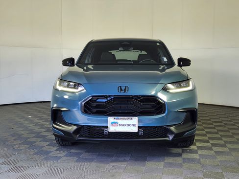 Used 2024 Honda HR-V Sport image 2