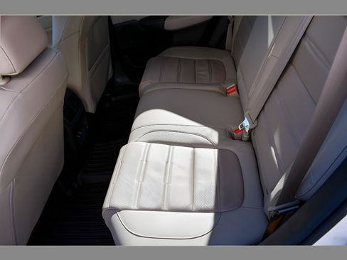 Used 2021 Honda CR-V EX-L image 16