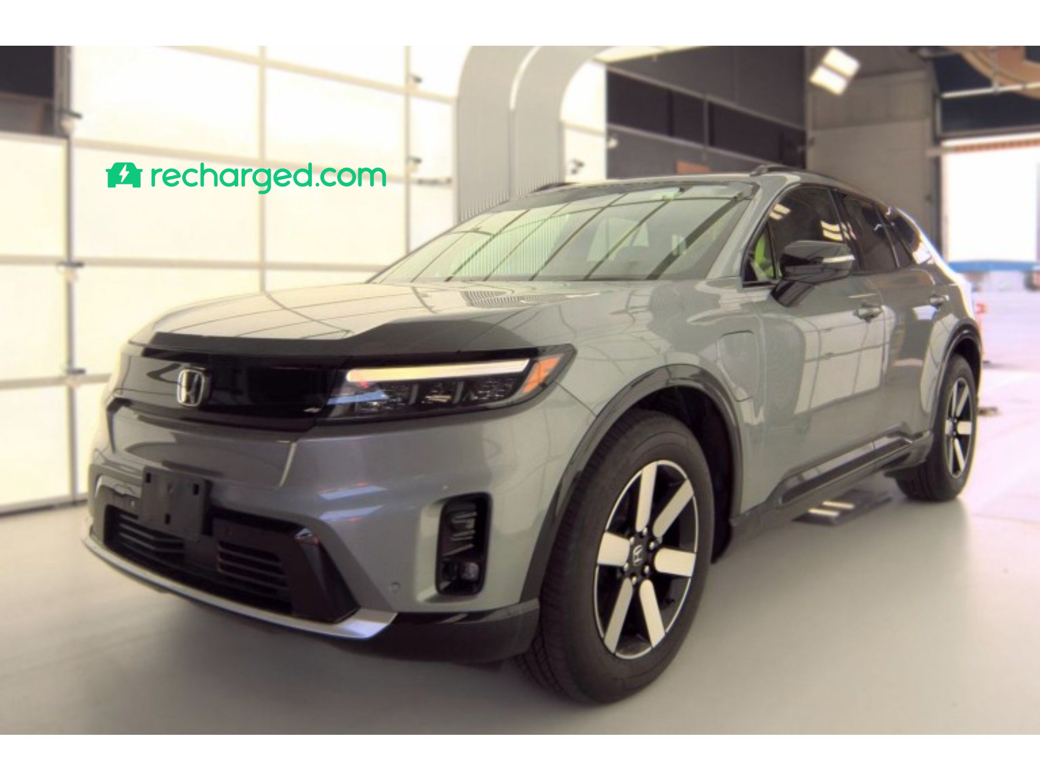 Used 2024 Honda Prologue Touring image 1