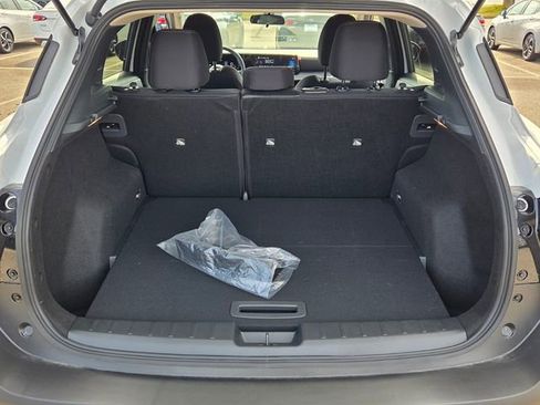 Used 2026 Nissan Kicks SV FWD image 11