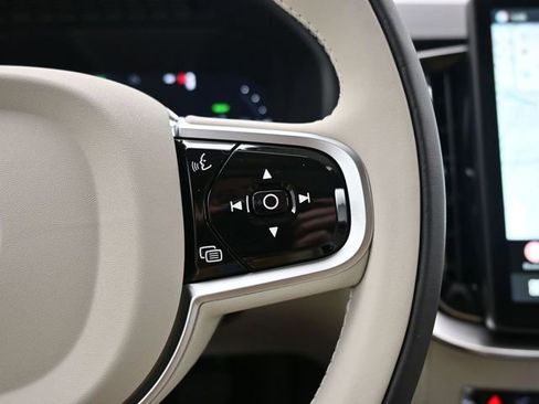 New 2026 Volvo XC90 T8 Ultra w/ Protection Package Premier AWD/4WD image 25
