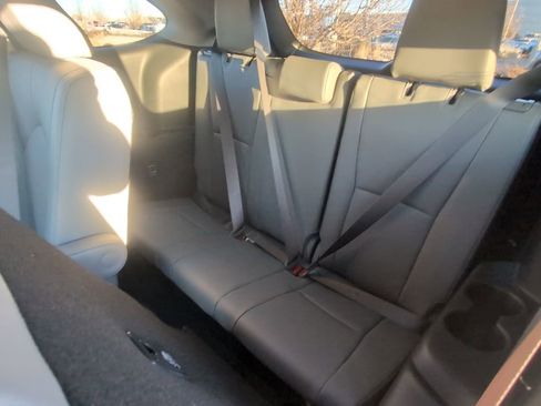 Used 2026 Toyota Highlander Limited image 25