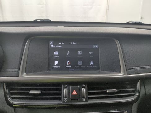 Used 2018 Kia Optima LX w/ Convenience Package FWD image 25