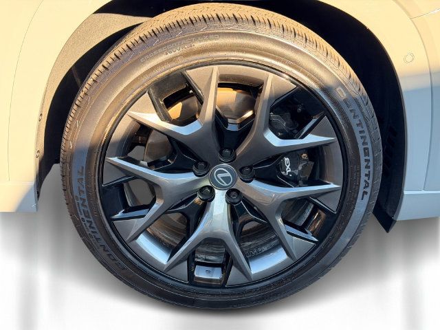 Certified 2026 Lexus TX 500h AWD w/ Technology Package image 5