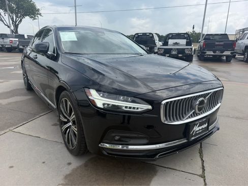 Used 2023 Volvo S90 B6 Plus AWD/4WD image 4