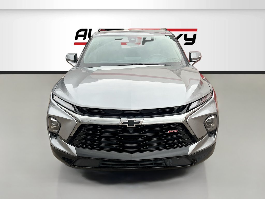 Used 2024 Chevrolet Blazer RS w/ Driver Confidence II Package AWD/4WD image 2