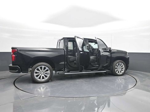 Used 2021 Chevrolet Silverado 1500 High Country w/ Technology Package AWD/4WD image 43