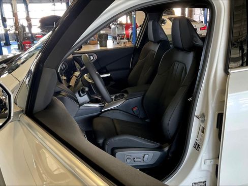 Used 2026 BMW X3 xDrive30i w/ Premium Package AWD/4WD image 9