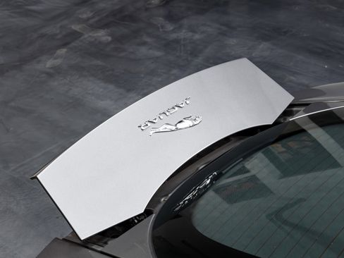 Used 2016 Jaguar F-TYPE S image 37