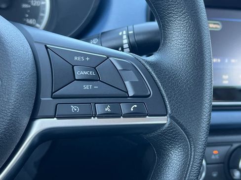 New 2025 Nissan Versa SV image 21