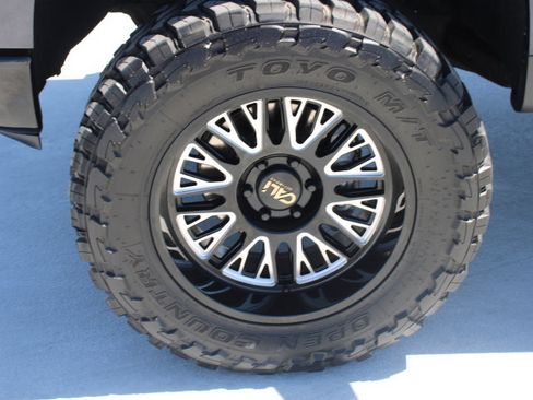 Used 2024 Chevrolet Silverado 1500 LT Trail Boss w/ Protection Package AWD/4WD image 10