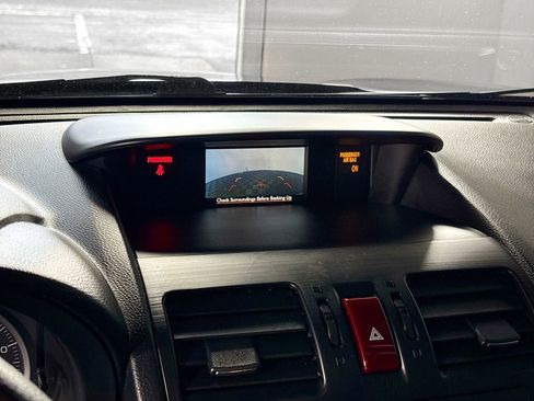 Used 2015 Subaru Forester 2.5i w/ Alloy Wheel Package image 17