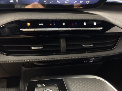 New 2026 Buick Enclave Sport Touring w/ Power Package image 26