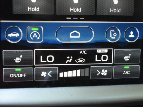 Used 2023 Subaru Outback Limited AWD/4WD image 28