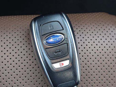 Used 2020 Subaru Outback Touring w/ Popular Package #2 image 27