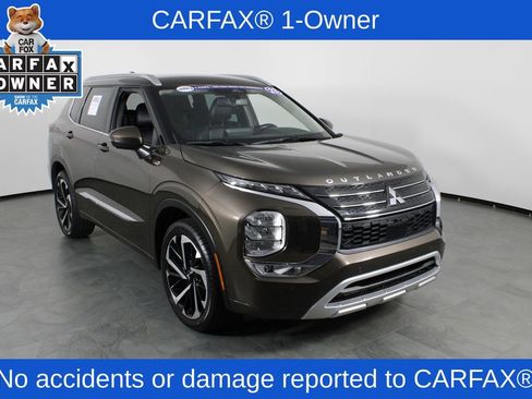 Used 2023 Mitsubishi Outlander SEL image 4