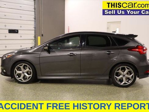 Used 2015 Ford Focus ST w/ Equipment Group 402A FWD image 5