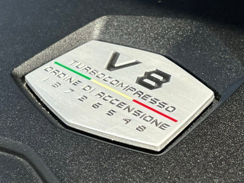 Used 2022 Lamborghini Urus image 15