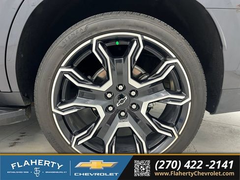 Used 2025 Chevrolet Tahoe RST w/ RST Capability Package AWD/4WD image 17