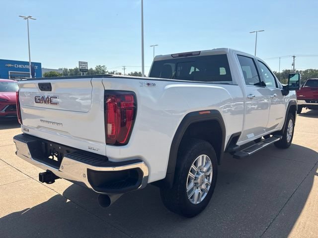 Used 2023 GMC Sierra 2500 SLT w/ SLT Premium Package AWD/4WD image 3