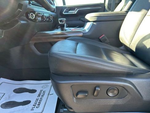 Used 2025 Chevrolet Silverado 1500 RST w/ Convenience Package II image 12