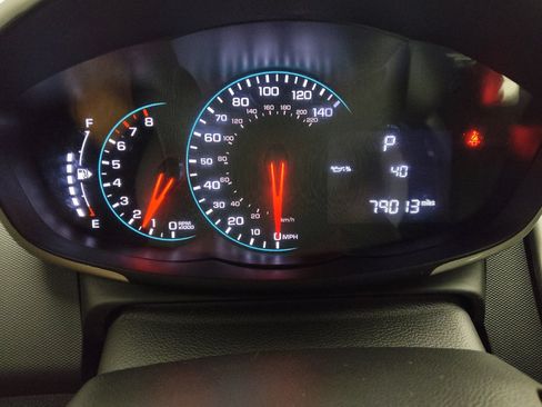 Used 2019 Chevrolet Sonic LT FWD image 23