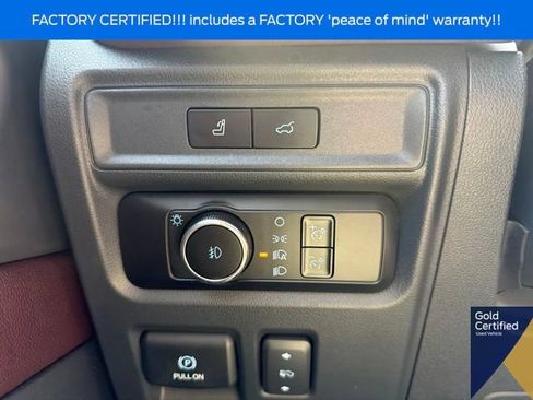 Used 2023 Ford Expedition Limited AWD/4WD image 37