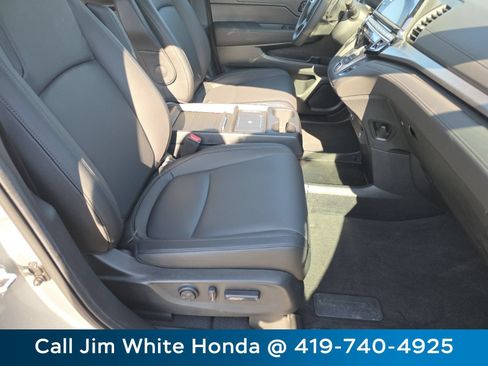 Certified 2026 Honda Odyssey EX-L image 24