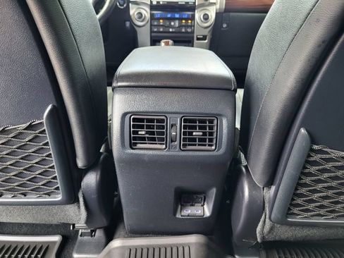 Used 2024 Toyota 4Runner Limited AWD/4WD image 25