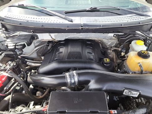 Used 2014 Ford F150 Lariat w/ Equipment Group 501A Mid image 16