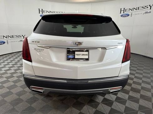 Used 2022 Cadillac XT5 Premium Luxury FWD image 7
