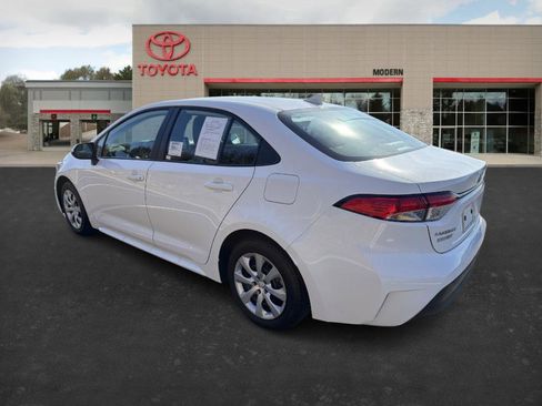 Certified 2025 Toyota Corolla LE image 6