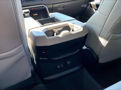 Used 2023 Toyota Tundra Limited RWD image 32