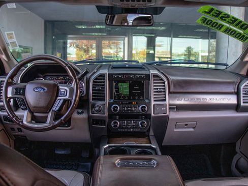 Used 2019 Ford F350 Limited image 15