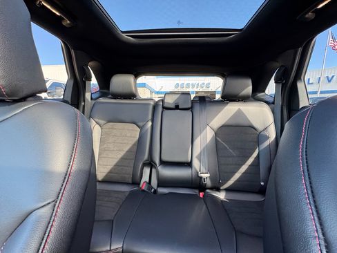 Used 2024 Ford Edge ST-Line AWD/4WD image 37