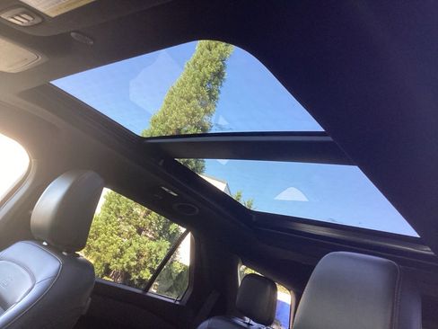 Used 2023 Ford Explorer Timberline w/ Timberline Technology Package image 3