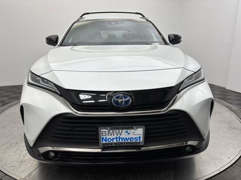 Used 2024 Toyota Venza Nightshade AWD/4WD image 14