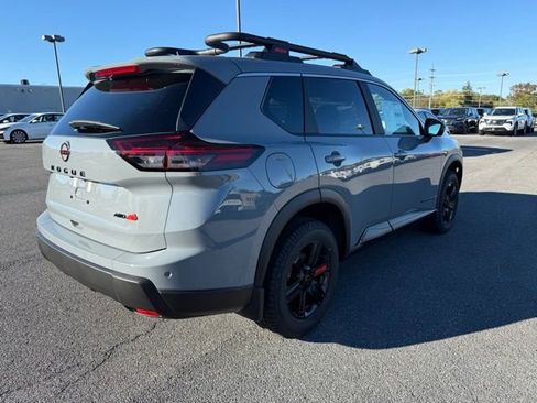 New 2026 Nissan Rogue SV image 5