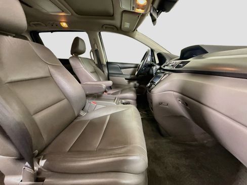 Used 2017 Honda Odyssey Touring image 29
