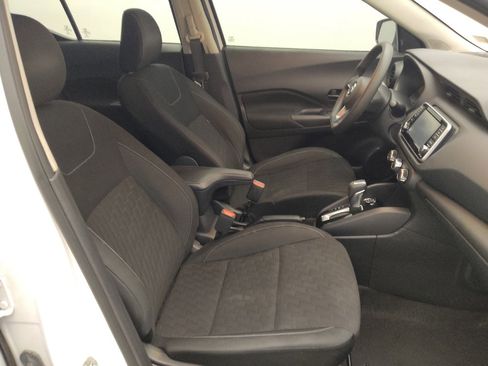 Used 2021 Nissan Kicks S FWD image 21