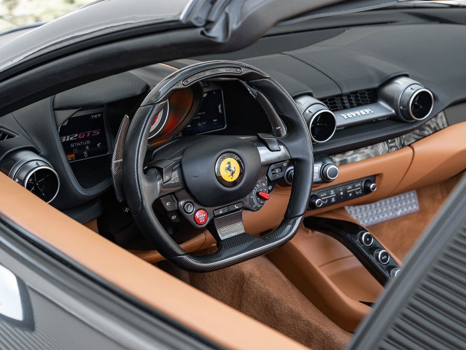 Used 2022 Ferrari 812 GTS RWD image 16