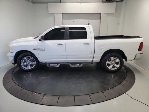 Used 2016 RAM 1500 Big Horn AWD/4WD image 4