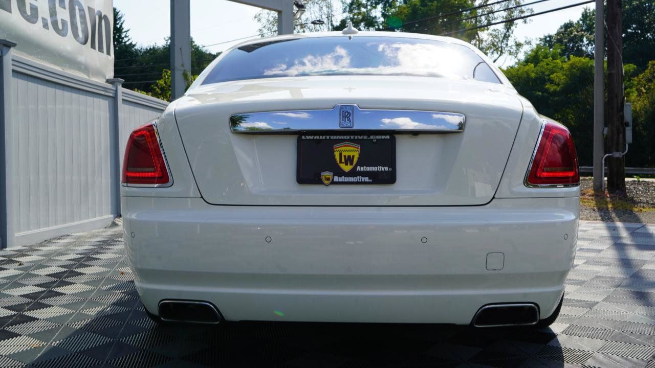 Used 2011 Rolls-Royce Ghost RWD image 7