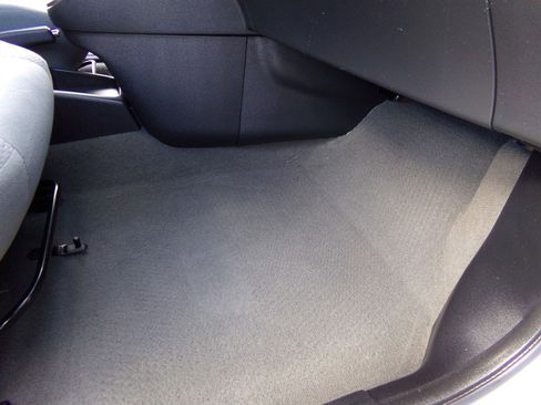 Used 2011 Nissan Sentra 2.0 image 29