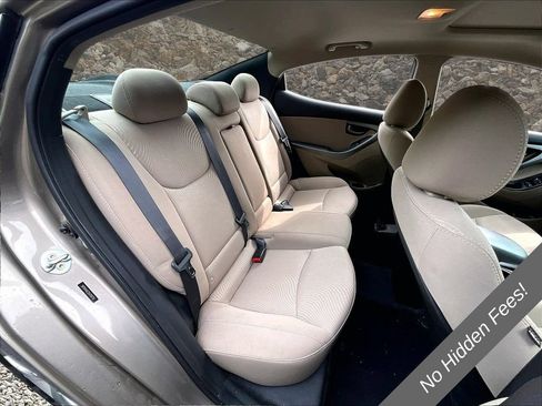 Used 2016 Hyundai Elantra Value Edition FWD image 23