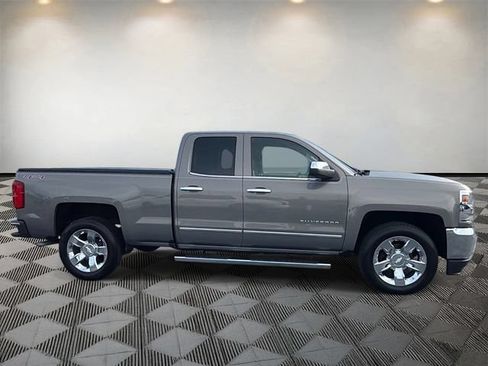 Used 2017 Chevrolet Silverado 1500 LTZ w/ Sport Package AWD/4WD image 4